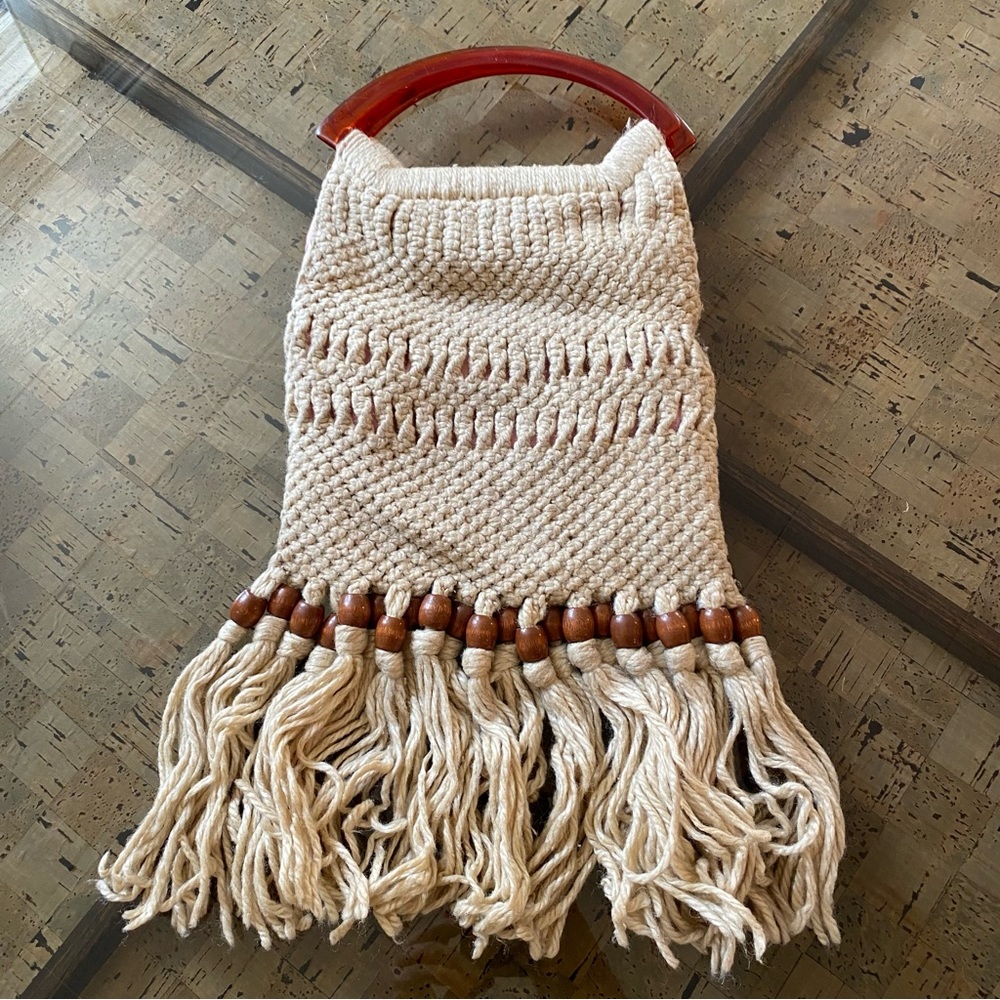 Vintage Macrame Lucite Acrylic Ring Handled Clutch Purse Wood Beads Boho Hippie